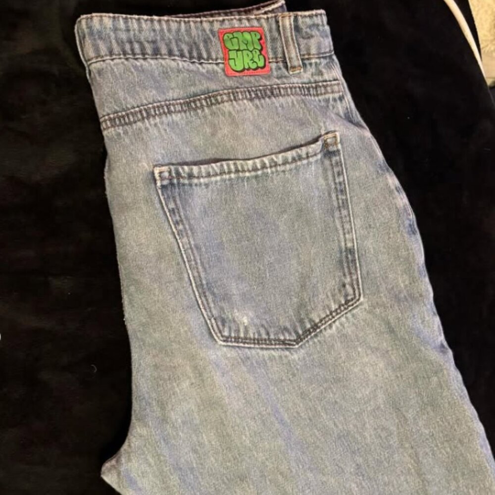 baggy jeans